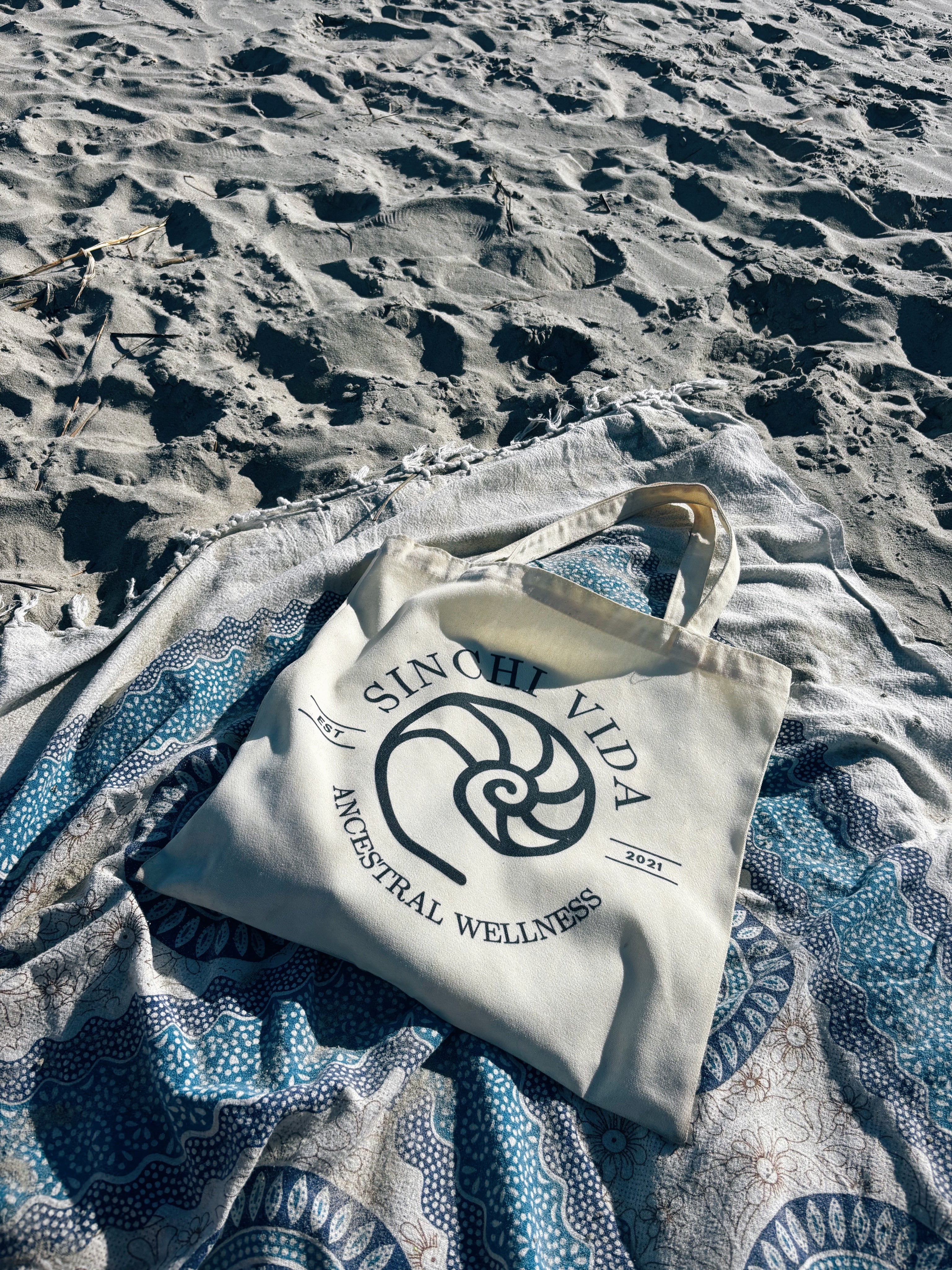 Sinchi Vida Tote Bag